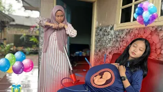 Drama Lucu 🤣😂🎈 Parodi ade di suntik dan di pompa kaka jadi hamil dan melahirkan