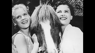 Heidi Brühl & die Schöneberger Sängerknaben - Pony-Lied (1956)