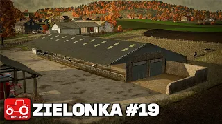 BUILDING A COWSHED, BUYING COWS & HARVESTING SOYBEANS!! FS22 Timelapse Zielonka Ep 19