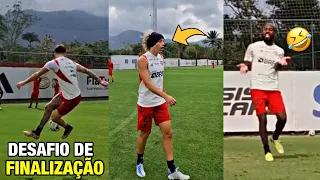 DESAFIO DE FINALIZAÇÃO NO TREINO DO FLAMENGO! (MUITA RESENHA) 😂