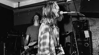 Nirvana - Love Buzz (Maxwell's Hoboken, NJ, US   7/13/89) HD