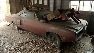 17 classic cars abandoned and recovered