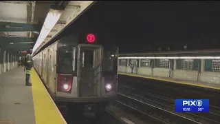 MTA reviews design, cost of platform doors