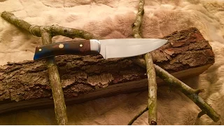 Making a hunting knife