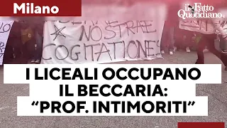 Gli studenti occupano il liceo Beccaria di Milano: "Vogliamo parlare di attualità"