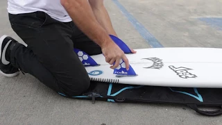 HURLEY SURF CLUB KEYS | WAX ON, FINS IN