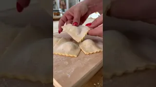 Easy: How to Make Ravioli from Scratch