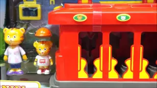 Daniel Tiger Deluxe Electronic Trolley toy review video 2016