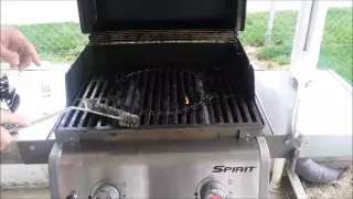 How to clean porcelain coated grill grates