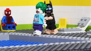 LEGO Super Hero Swimming Pool | Minifigure Studios