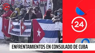 Manifestación y violentos enfrentamientos en Consulado de Cuba | 24 Horas TVN Chile