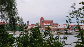 Walking in TORUŃ, Poland 🇵🇱  / an UNESCO listed old town