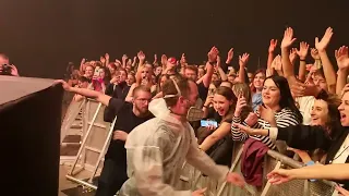 Simple Plan - I'm Just A Kid (Chuck on Surfpogo) - Warsaw 03/10/22