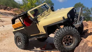 Offroading Adventure | Axial SCX10 III Jeep CJ7 & Jeep Wrangler Limited C/R Edition