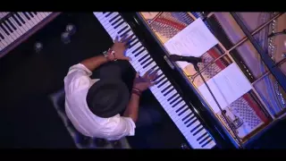 Roberto Fonseca solo feat Damien Francisco Nueva   Jazz à la Villette 20141