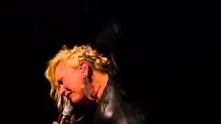 Cyndi Lauper - I'm Gonna be Strong