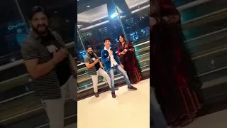 aa gaya. aa gaya reels | tiktok | trending | viraldance | dance in public #ytshorts #zidaanshahidaly