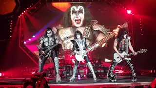 KISS - Detroit Rock City - live in Manchester 2019