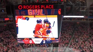 10/04/17 - Oilers vs Flames: Connor McDavid 3rd Goal of the Game