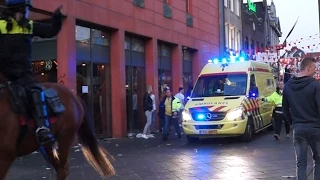 A1: Ambulance 22-105 met spoed vanaf een reanimatie tijdens huldiging PSV