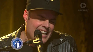 Marc Martel's Extraordinary Performance Of Queen's 'We Are The Champions' | Studio 10