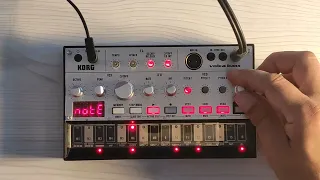 I did it again, well almost (44 min. Volca Bass Single Gear Jam + Reverb)