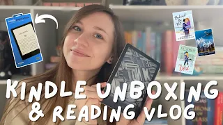 I FINALLY got a Kindle!! | Unboxing & Reading Vlog! 📚💖