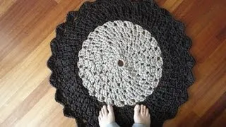 T-shirt Yarn Crocheted Rug Tutorial (Part 2)