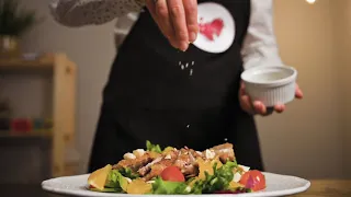 Интересный салат из грудки утки - рецепты от ТД Премьер!