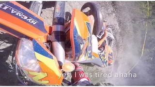 2 Strokes Battle + CRASH ! [Beta 300cc VS KTM 125cc]