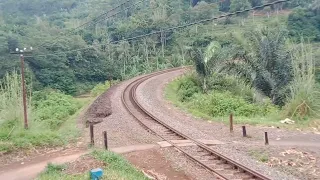 KA Serayu Menurun Dan KA Malabar,KA Argo Wilis Menanjak Sekaligus Menikung Tajam di Tiber Wage