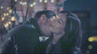 BATB 3x01 Vincent and Catherine ♥ first rooftop scene ♥ passion