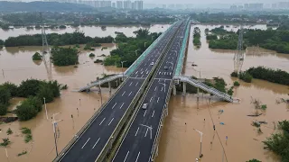 Nach heftigen Überschwemmungen: Rettungsarbeiten in Guangdong dauern an