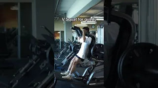 Use THIS machine to better GROW your Quads (instead of V Squat)