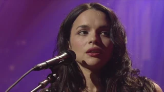 Norah Jones - "Long Way Home" [Live from Austin, TX]