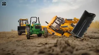 Mahindra Earthmaster Playing Various Roles | Backhoe Loader | Auto Legends