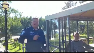 Poliisi elämä päinvastoin