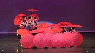 Beautiful Chinese Umbrella Dance