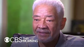 "Lean On Me" singer Bill Withers dies at 81