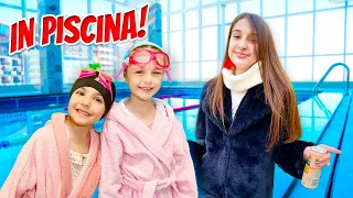 LUDOVICA Fa LEZIONI di NUOTO Per La Prima Volta 🏊‍♀️ •VLOG•