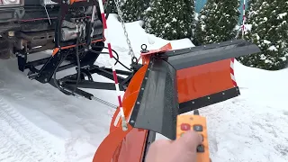 Снегоотвал бабочка на авто!гидравлический от уникар!
