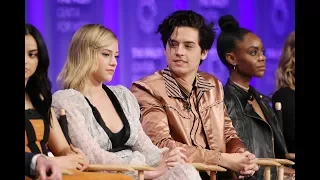 ¿Cole y Lili estan saliendo? || Riverdale Cast || Paley Fest 2018