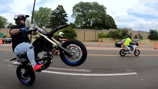 Supermoto Wheelies Sumo Stunters Single take