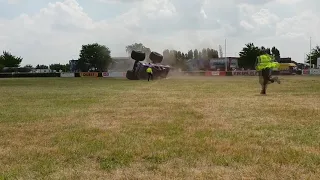 SLINGSHOTS BIG CRASH