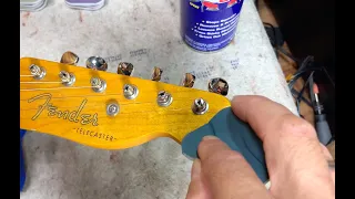 Guitar Scratch Removal Repair & Polish Gloss Finish 10-Minute Wet Sanding Tutorial