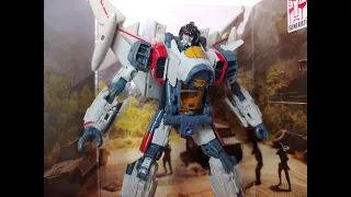 Transformers Studio Series Voyager class Blitzwing video review