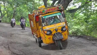 Silly Auto video - Cargo Auto Rickshaw 3 Wheeler going on pothole dirty Roads | Tuk Tuk Racing