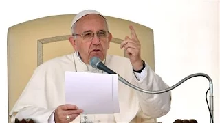 Pope Urges Leniency Toward Divorced Catholics