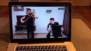 Erstes Zoom-Konzert von Matthias Well und Vladislav Cojacaru