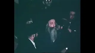 האדמו"ר הגה"ק מצאנז זצ"ל | מצוה טאנץ Klausenburg Rebbe The Shefa Chaim zt l Mitzvah Tantz